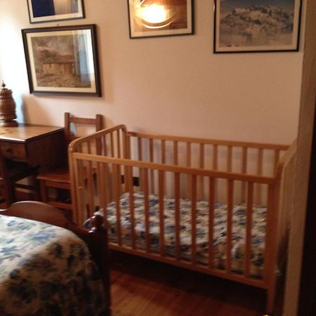Masoun Dou Caro Hotel Pont-Saint-Martin Bilik gambar
